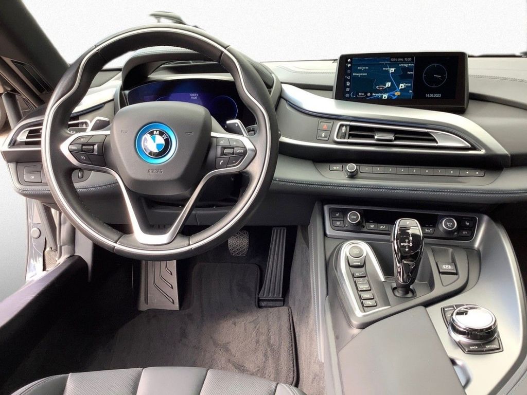 BMW I i8